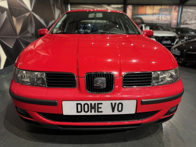 Seat Leon 1.6 100CH SPORT 5P Rouge de 2001