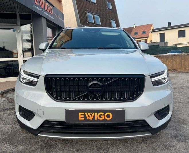 Volvo XC40 2.0 150 ch momentum Autre de 2019