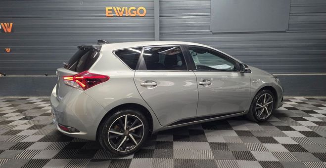 Toyota Auris 1.8 hsd 136h 100 full-hybrid collection  Gris de 2017