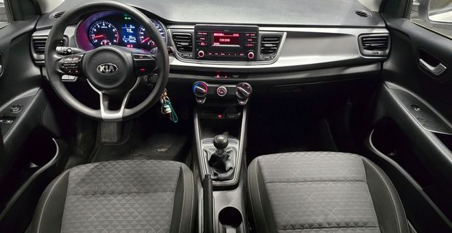 Kia Rio 1.2 85 motion Blanc de 2021