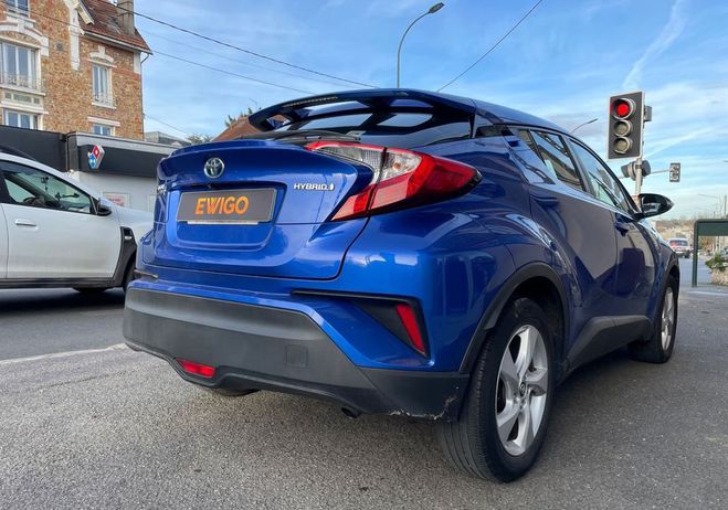 Toyota C HR 1.8 hsd 122h 100 full-hybrid distinctive Bleu de 2019