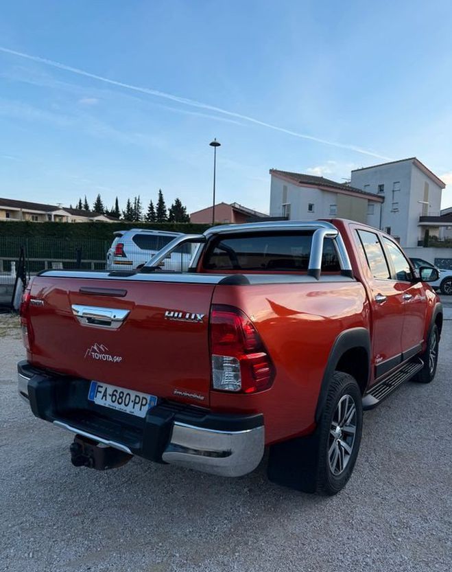 Toyota HI LUX double cabine Orange de 2018