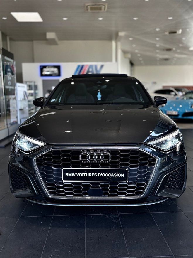 Audi A3 Sportback S-Line HYBRID 35 TFSI 150 S-Tr Gris de 2022