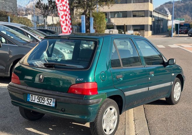 Peugeot 106 1.1 ess 60ch Open Pack 5P Vert de 2001
