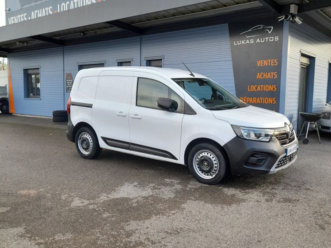 Cliquer pour voir la photo suivante Renault Kangoo VAN TCE 130 EXTRA 3 PLACES PRIX 11500 HT Blanc de 2022
