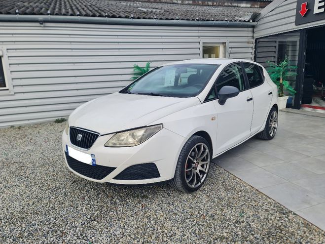 Seat Ibiza 1.2 TDI 75 CV * REPRISE POSSIBLE * Blanc de 2011
