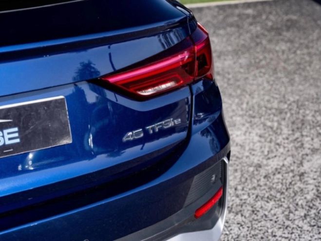 Audi Q3 Sportback 45 TFSIe 245 ch S tronic 6 S l Bleu de 2021