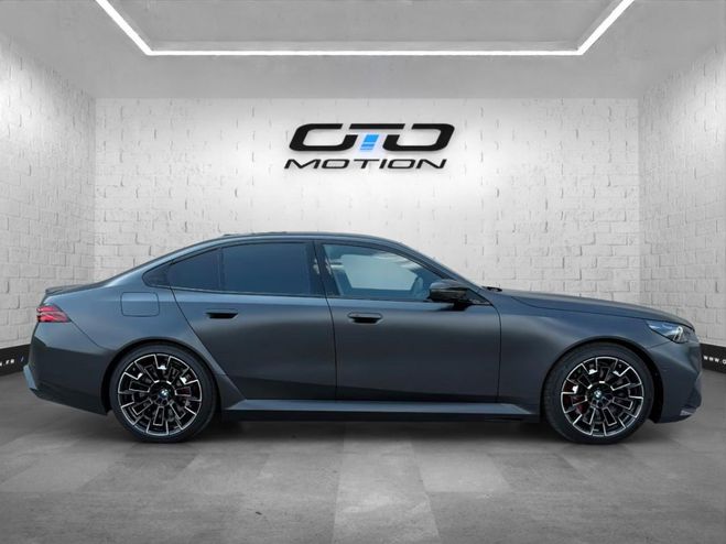 BMW M5 PHEV 727 ch BVA8 G90 GRIS de 2025