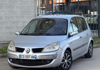  Voir d&eacute;tails -Renault Scenic II 1.5 dCi 110CV Ann�e 11-2006 196.000KL &agrave; �pinay-sur-Seine (93)