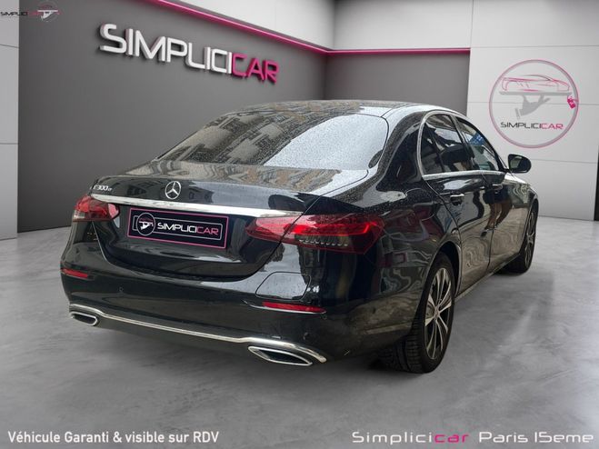 Mercedes Classe E 300 EQPower 9G-Tronic Avantgarde Line Noir de 2020