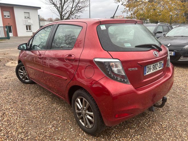Toyota Yaris 1.4 D4D 90 Dynamic Rouge de 2014