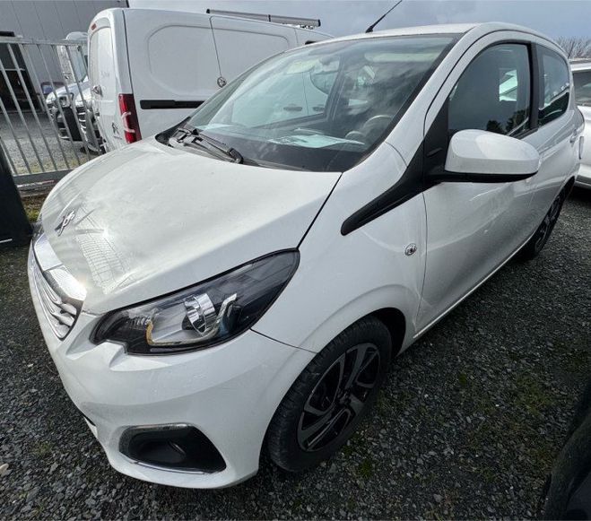 Cliquer pour voir la photo suivante Peugeot 108 1.0 VTI 72 CH ALLURE Blanc de 2019