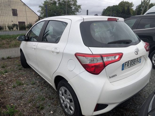 Toyota Yaris 90 D-4D DYNAMIC BUSINESS 5P Blanc de 2018
