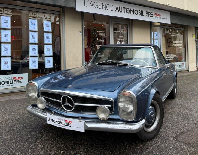 Mercedes 230 SL PAGODE Bleu de 1966