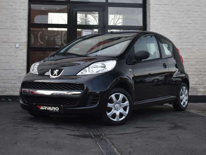 Peugeot 107 1.0i Petit Filou Carplay Garantie Noir M�tallis� de 