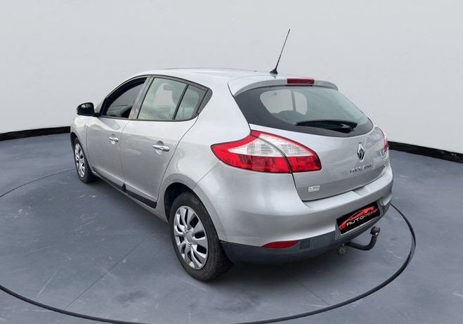 Renault Megane 3 1.5 dCi 90 CH Dynamique Clim auto Blue Autre de 2011