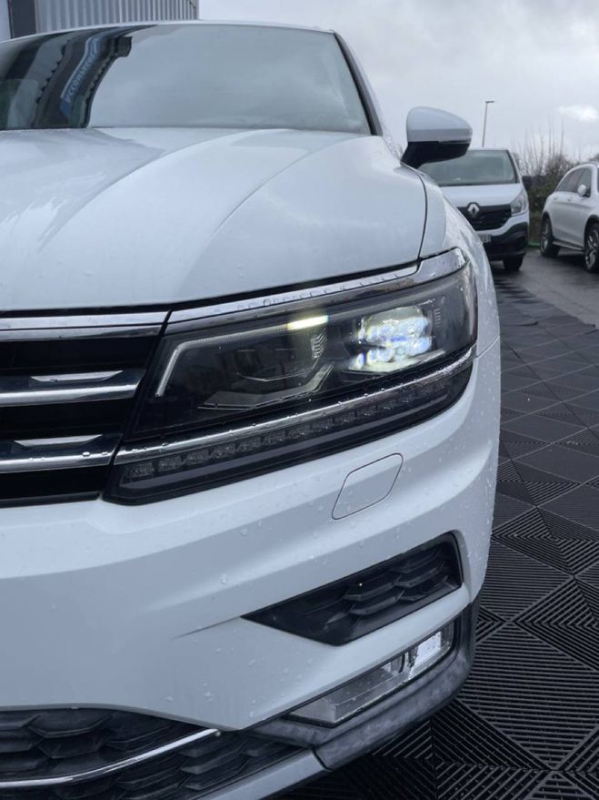Volkswagen Tiguan II 2.0 TDI 150ch Carat BLANC de 2017
