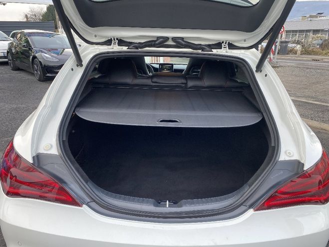 Mercedes Classe CLA CLASSE SHOOTING BRAKE 45 AMG Speedshift  Blanc de 2016