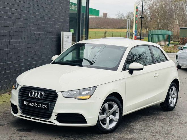 Audi A1 1.2 TFSI GARANTI CLIM CARNET RADIO CD Blanc M�tallis� de 