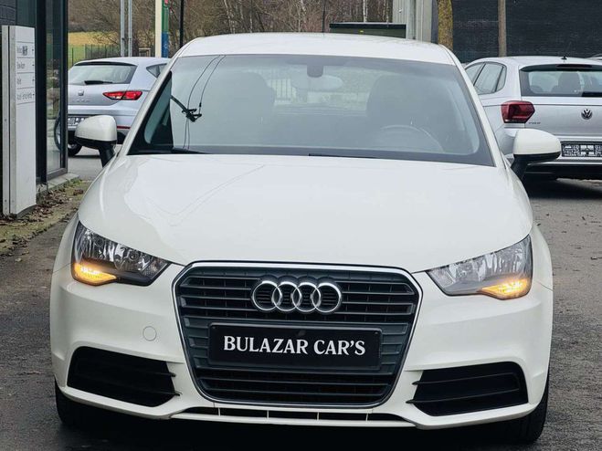 Audi A1 1.2 TFSI GARANTI CLIM CARNET RADIO CD Blanc M�tallis� de 