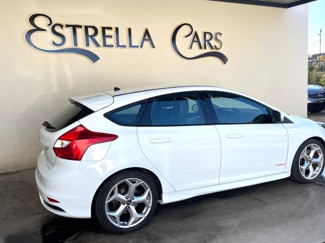 Ford Focus III 2.0 SCTi 250ch EcoBoost ST 5p BLANC de 2013