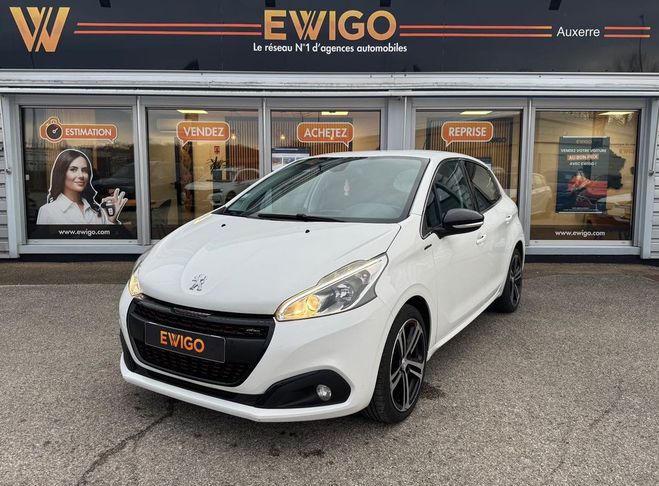 Peugeot 208 1.2 110cv gt-line apple carplay clim aut Blanc de 2017