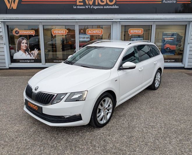 Skoda Octavia Combi 1.0 tsi 115ch clever bva apple car Blanc de 2018