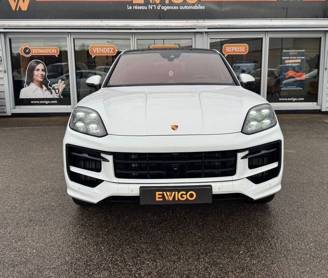 Porsche Cayenne coup� e-hybrid 3.0 470ch bva8 Blanc de 2024