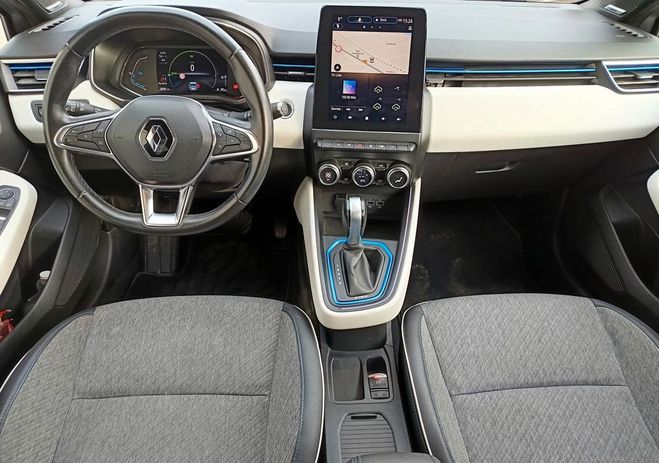 Renault Clio 1.6 e-tech 140ch hybrid bose- camera 360 Gris de 2020