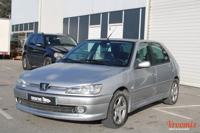 Cliquer pour voir la photo suivante Peugeot 306 XSI 2.0l 16s 132cv - Garantie 12 Mois Gris de 1999