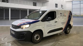  Voir d&eacute;tails -Peugeot Partner XL 950KG BLUEHDI 100CH S&S &agrave; Voreppe (38)