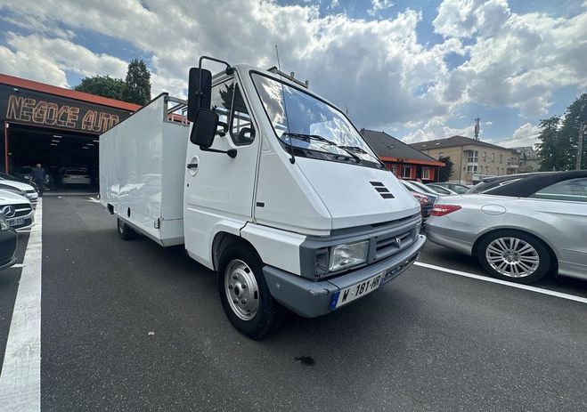 Cliquer pour voir la photo suivante Renault Master CCB 1.9 DCI Blanc de 1994
