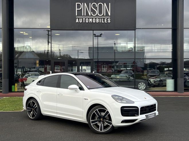 Cliquer pour voir la photo suivante Porsche Cayenne Coupé 3.0i V6 - 340 - BVA Tiptronic S 20 BLANC de 2021