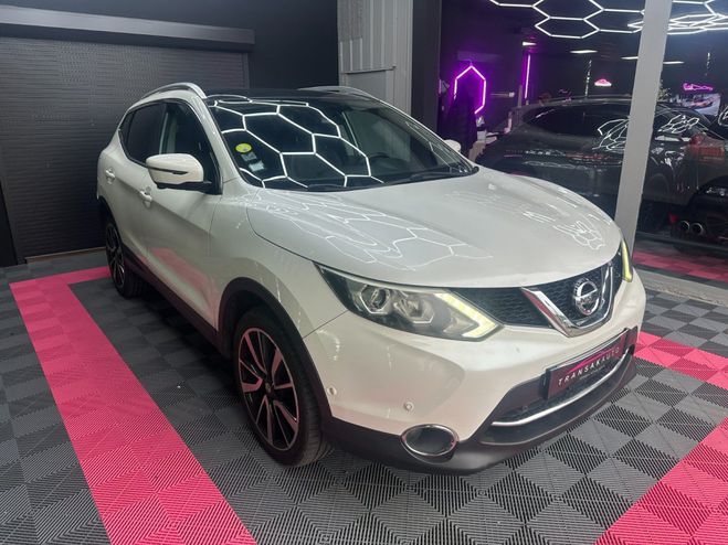 Nissan Qashqai 1.6 dCi 130 Stop/Start Tekna Xtronic - B Blanc de 2014