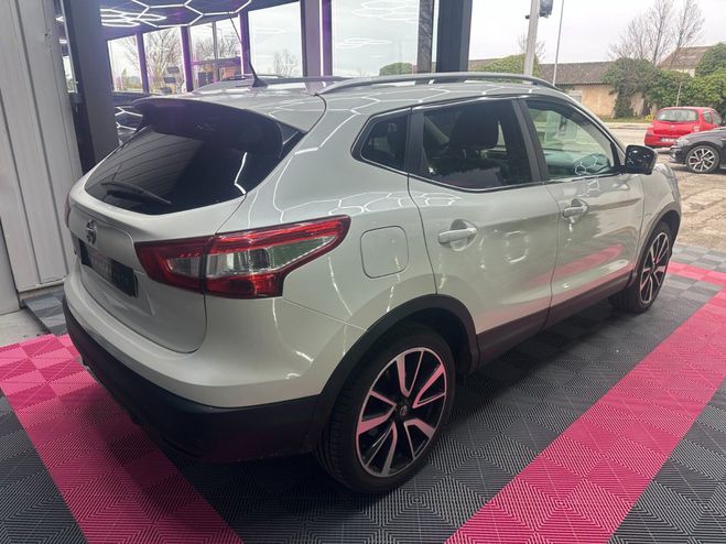 Nissan Qashqai 1.6 dCi 130 Stop/Start Tekna Xtronic - B Blanc de 2014
