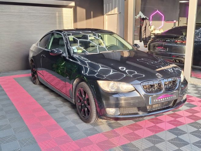 BMW Serie 3 COUPE E92 320d 177 ch Luxe ~ Radars AR ~ Noir de 2009