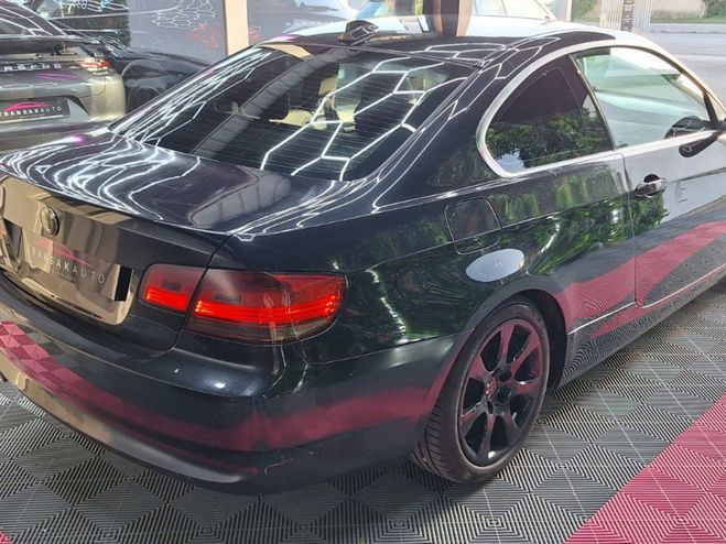 BMW Serie 3 COUPE E92 320d 177 ch Luxe ~ Radars AR ~ Noir de 2009