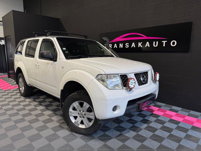 Nissan Pathfinder 2.5 dCi 174 ch Confort Blanc de 2005