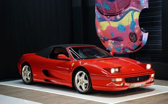  Voir d&eacute;tails -Ferrari F355 F SPIDER F1 | 2�me main Classiche Embray &agrave; Saint-Michel-sur-Orge (91)