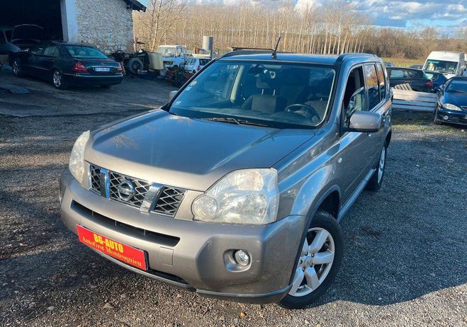 Nissan X Trail T31, 2 phase1 2.0dci 150CV 4x4 command� Marron de 2007