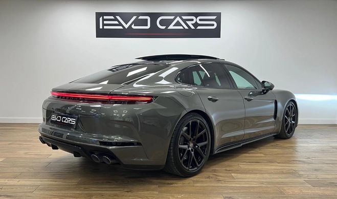 Porsche Panamera TURBO E-HYBRID 4.0 680 ch PDK / Burmeste Vert de 2024