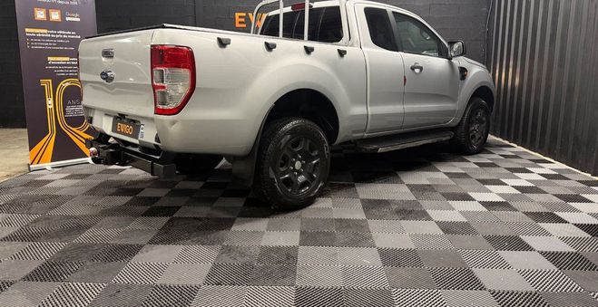 Ford Ranger 2.2 tdci 160cv extra cabine xlt 4wd bva Gris de 2018