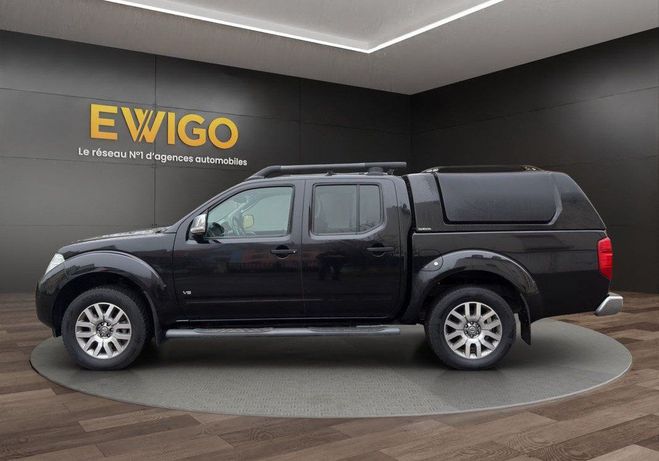 Nissan Navara double cab 3.0 dci 230 4wd bva 6 sieges  Noir de 2016