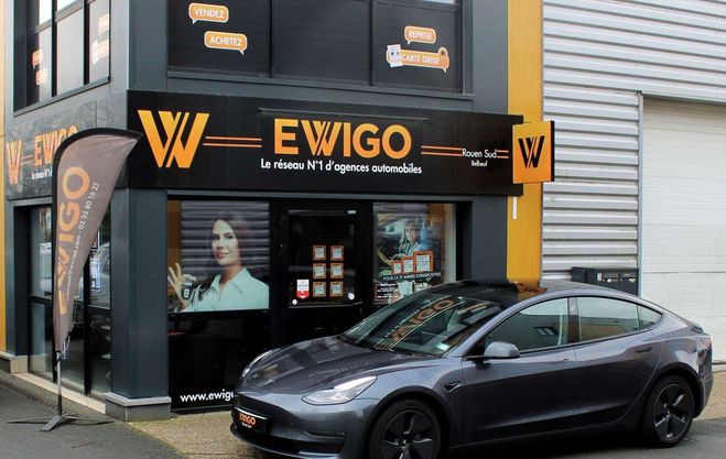 Tesla Model 3 model-3 electric 500 82kwh grande-autono Gris de 2023