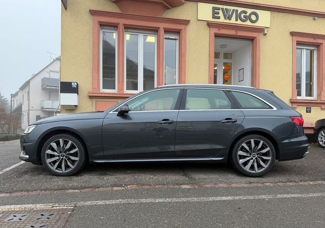 Audi A4 avant 2.0 35 tdi 163 hybrid mhev s-troni Gris de 2021