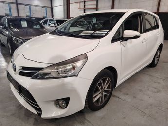  Voir d&eacute;tails -Toyota Verso 112D-4D FAP FEEL 5PL &agrave; Sainte-Genevi�ve-des-Bois (91)