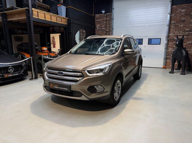Ford Kuga TITANIUM 1.5 Flexifuel-E85 150 cv SS 4x2 Marron de 2019