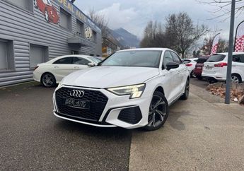  Voir d&eacute;tails -Audi A3 Sportback 35 TDI 150ch S Line Tronic 7 P &agrave; Fontaine (38)
