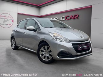 Voir d&eacute;tails -Peugeot 208 PureTech 68ch BVM5 Like ( Garantie 12 mo &agrave; Genay (69)