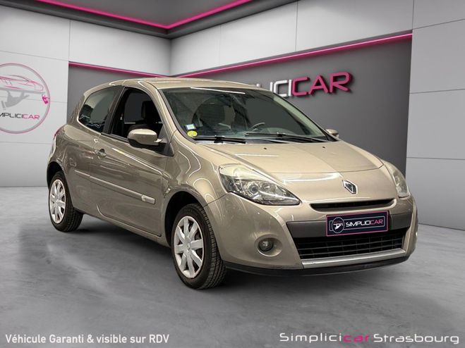 Renault Clio III 1.2 16V 75 eco2 Expression Clim Autre de 2009